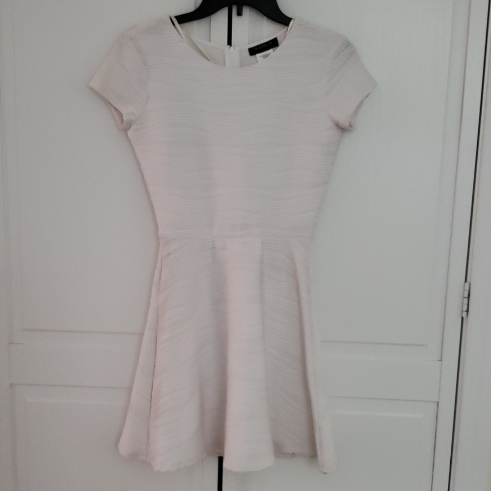 White Dress only worn once- size 3/4